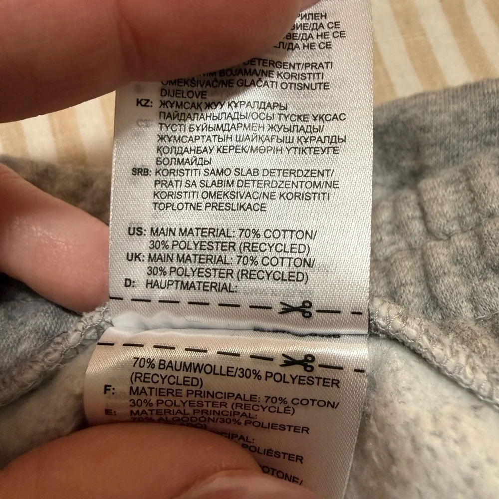 Adidas Women’s Gray Track Stripe Sweatpants - Size Large - Picture 5 of 6